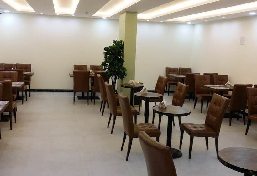 Отель Ashbilia Suites