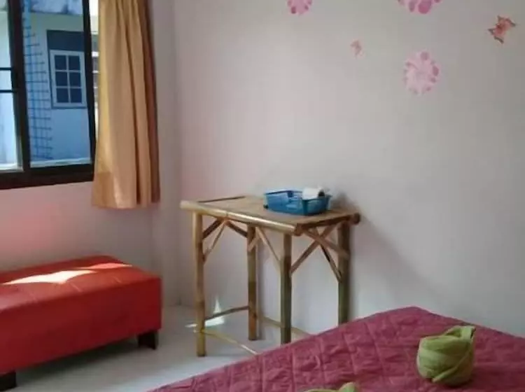 هتل Bamboo Rest House