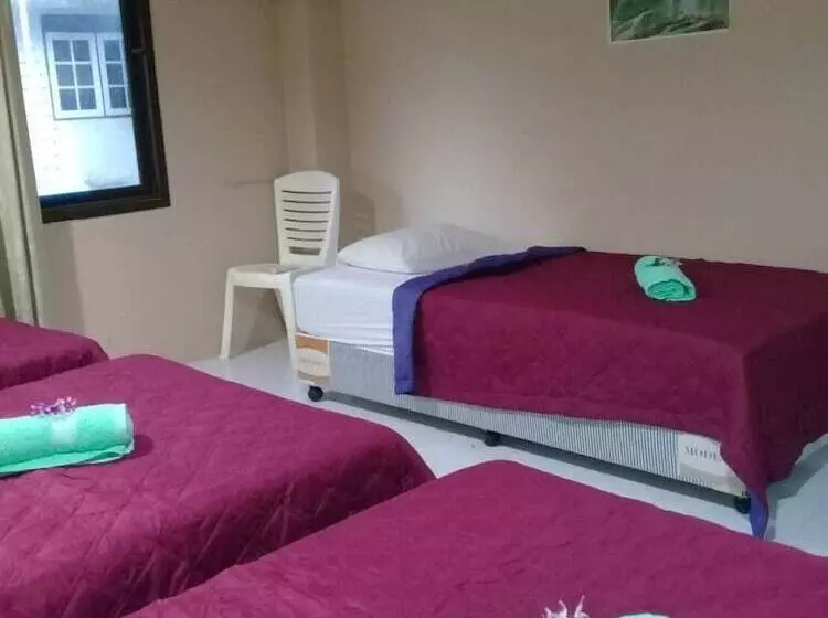 هتل Bamboo Rest House