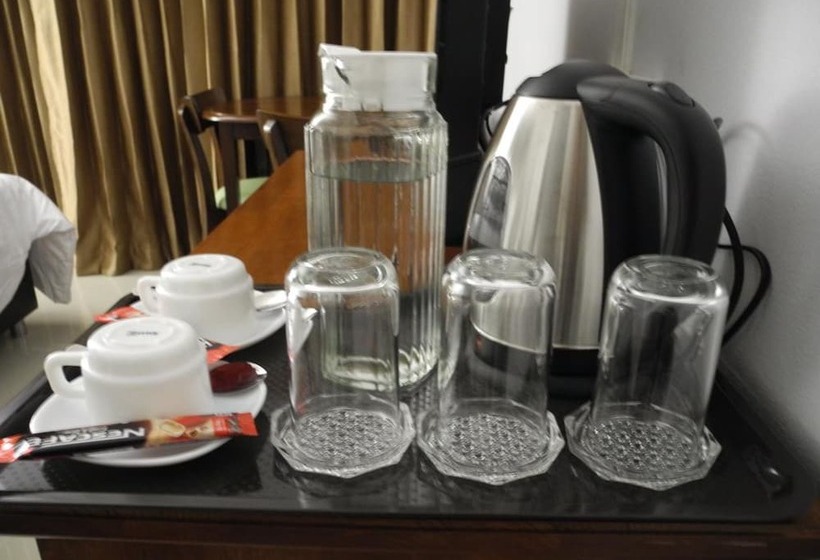 هتل Bann Tawan Hostel Chiang Rai