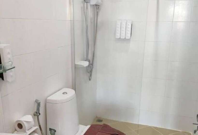 هتل Bann Tawan Hostel Chiang Rai