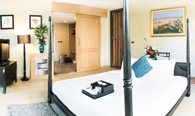 호텔 Canary Natural Resort