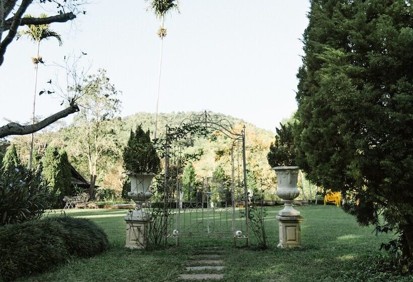 호텔 Canary Natural Resort