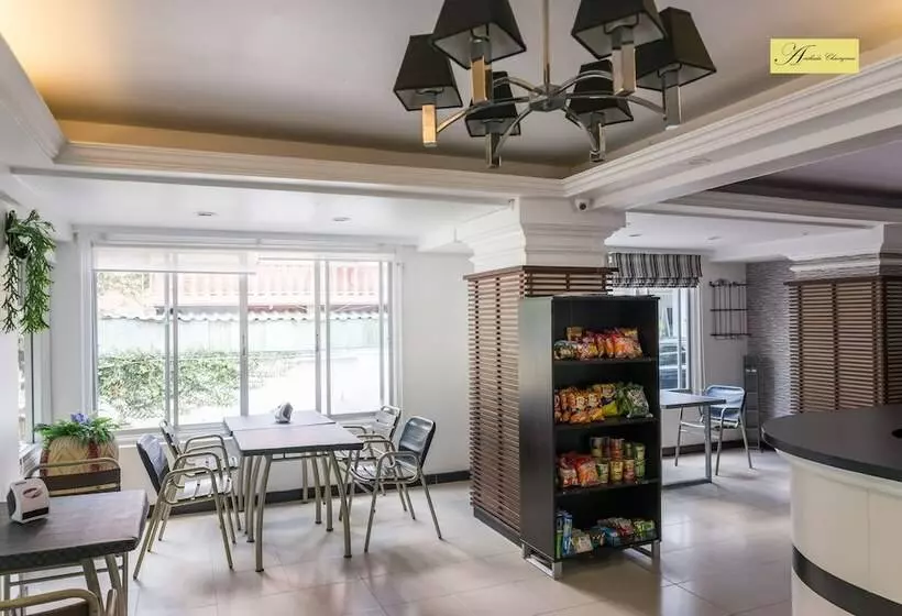 هتل Eastan View Chiang Mai