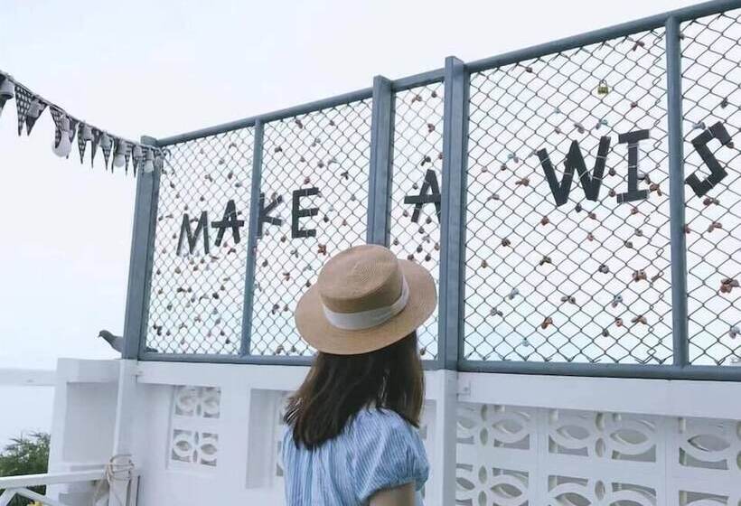 Hotelli Jetty Huahin Hostel