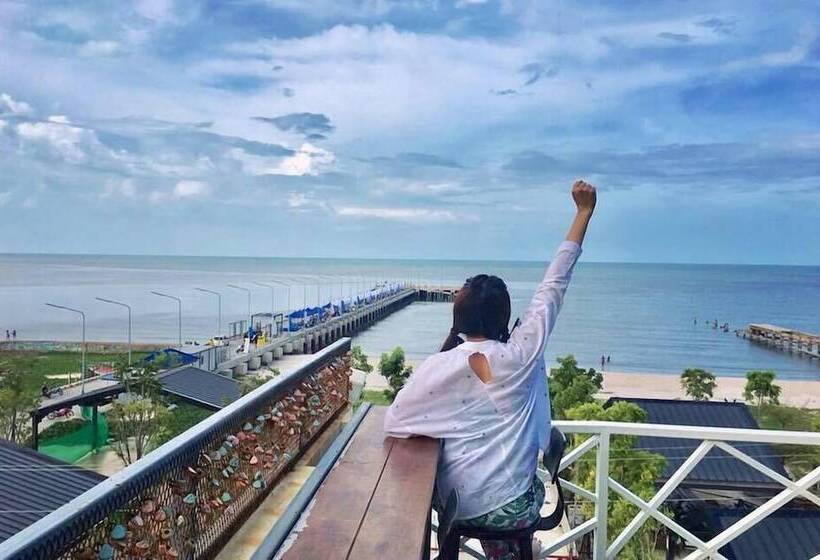 Hotelli Jetty Huahin Hostel