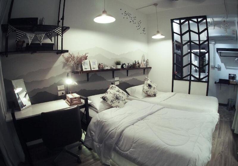 Hotelli Jetty Huahin Hostel