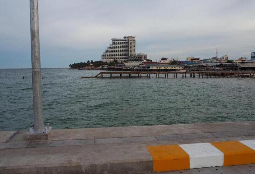 Hotelli Jetty Huahin Hostel