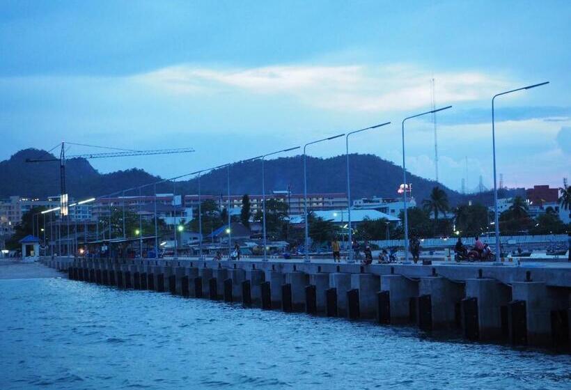 Hotelli Jetty Huahin Hostel