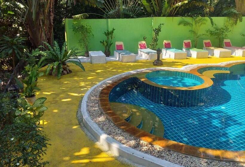 فندق Kamrai Resort