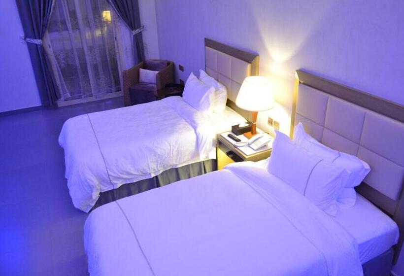 בית מלון כפרי Refal Homes