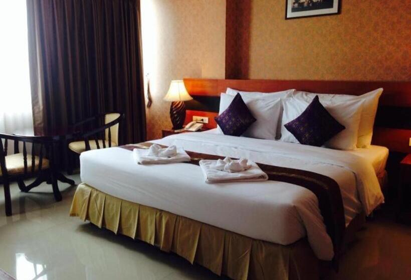 בית מלון כפרי Sirimathani