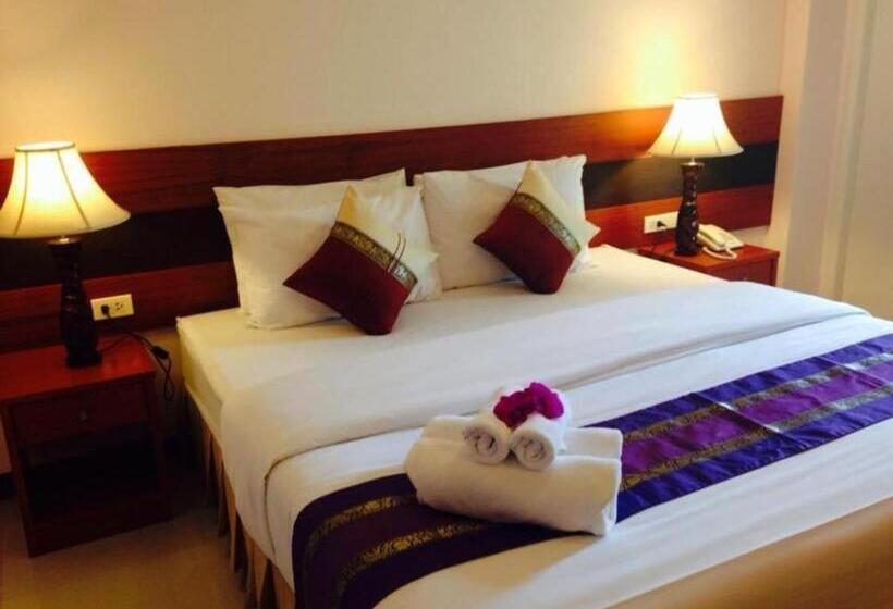 בית מלון כפרי Sirimathani