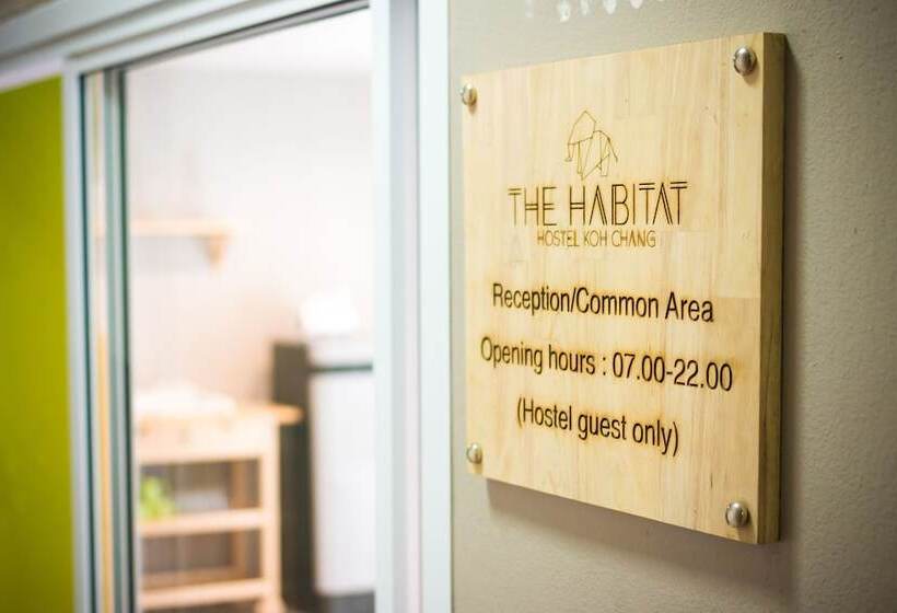 فندق The Habitat Koh Chang