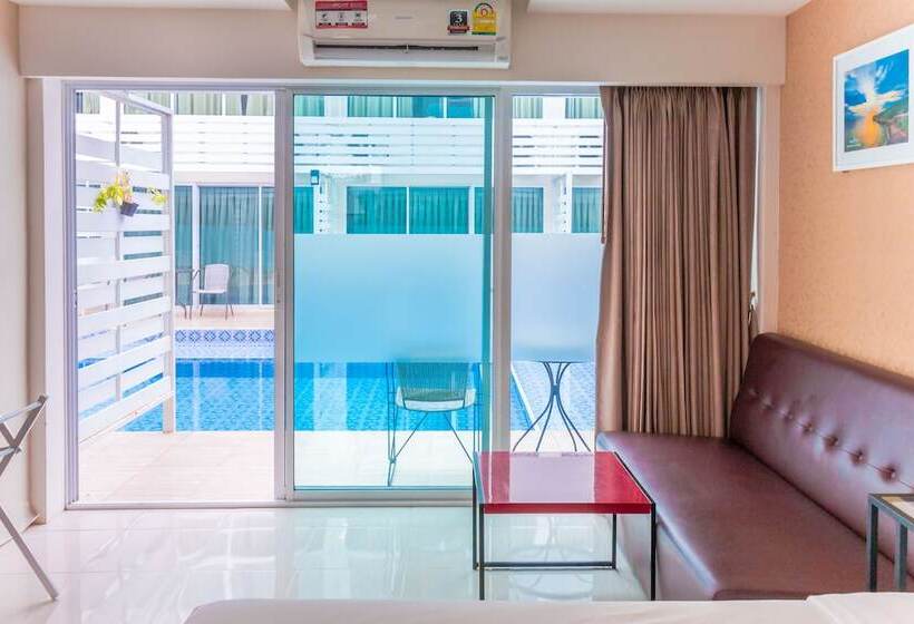 호텔 Villa Pool Lay Resort Pattaya