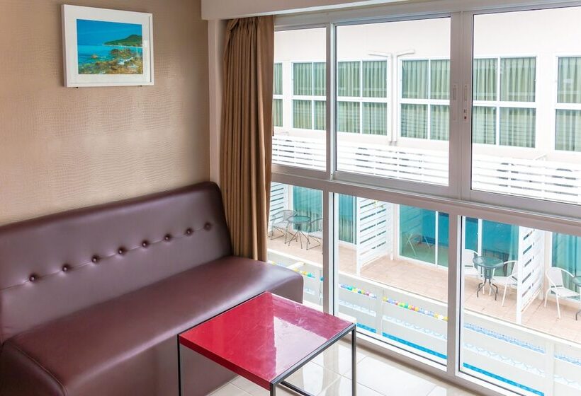 호텔 Villa Pool Lay Resort Pattaya