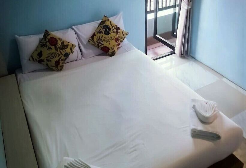 The Guest Hotel Hostel