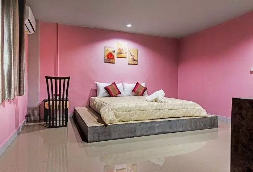The Guest Hotel Hostel