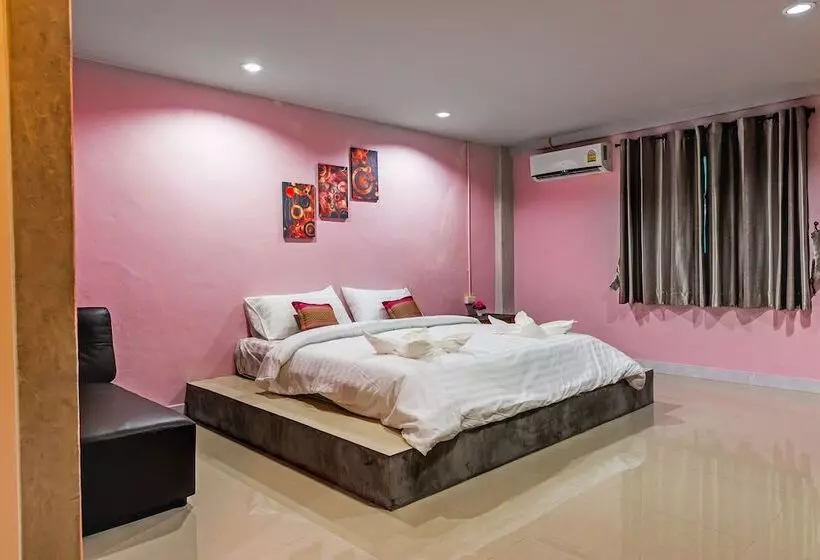 The Guest Hotel Hostel