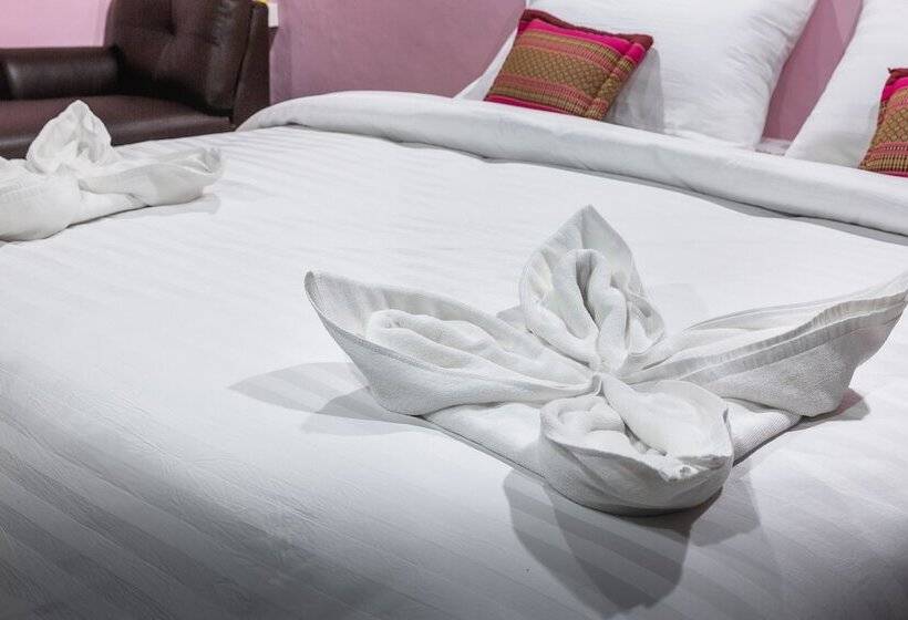 The Guest Hotel Hostel