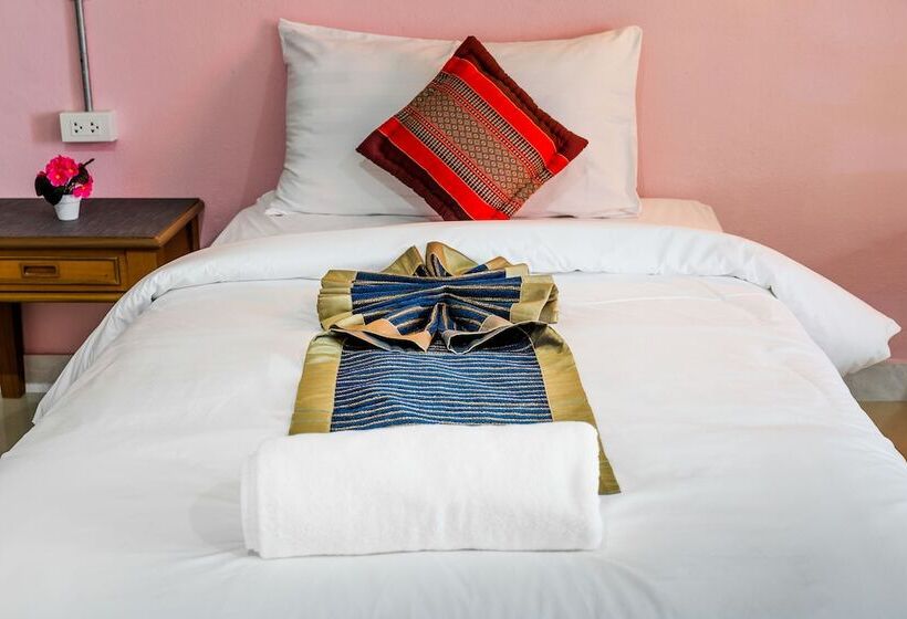 The Guest Hotel Hostel