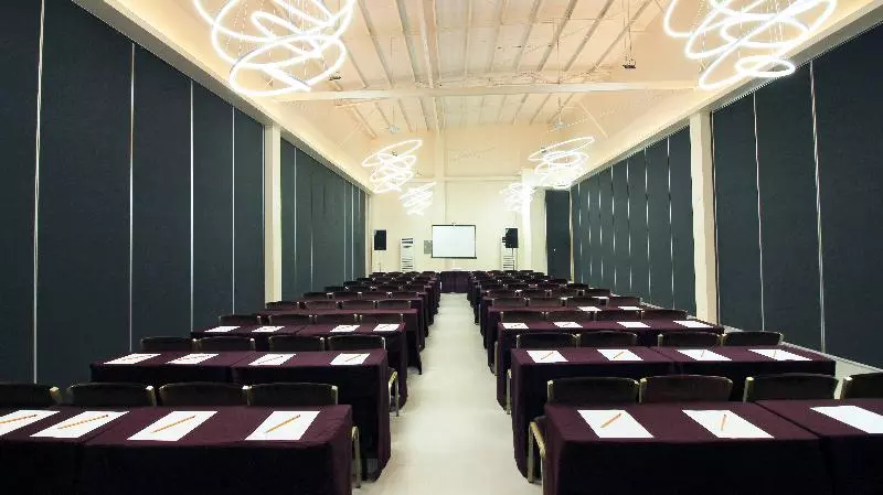 Caliraya Resort Club