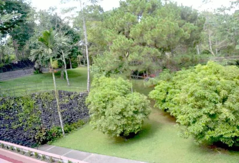 Caliraya Resort Club