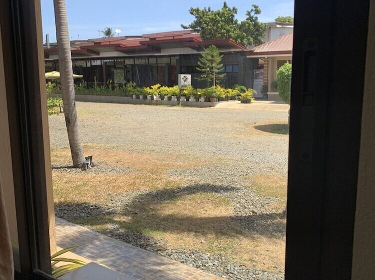 בית מלון כפרי Balay Inato Pension