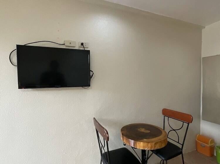 בית מלון כפרי Balay Inato Pension