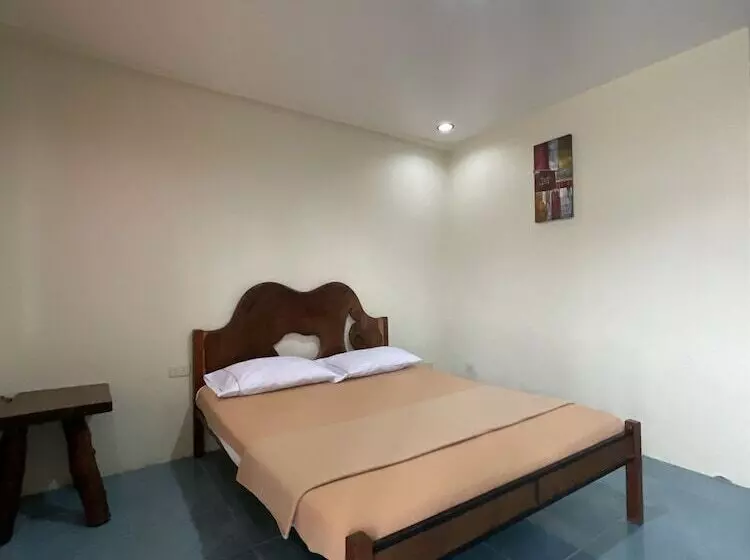 هتل Balay Inato Pension