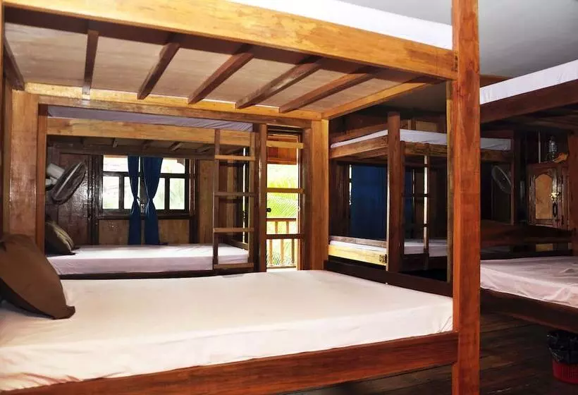 Hotelli Coco Boutique Resort   Hostel