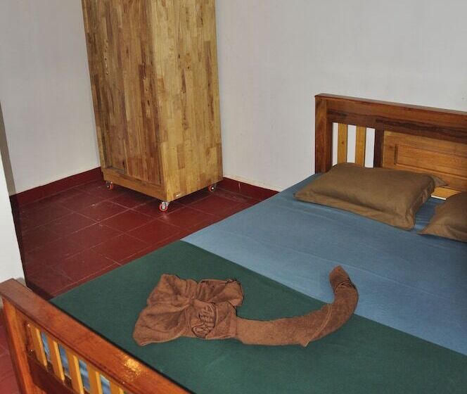 בית מלון כפרי Coco Boutique Resort   Hostel