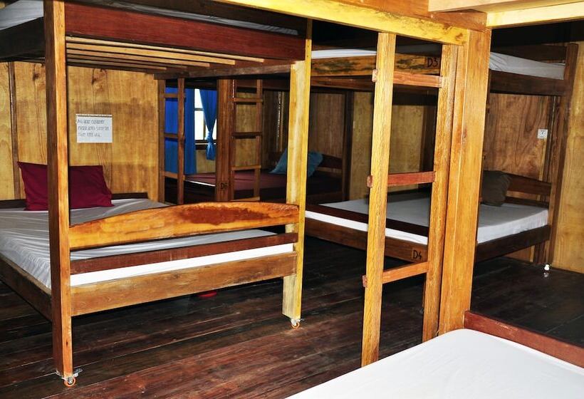 בית מלון כפרי Coco Boutique Resort   Hostel