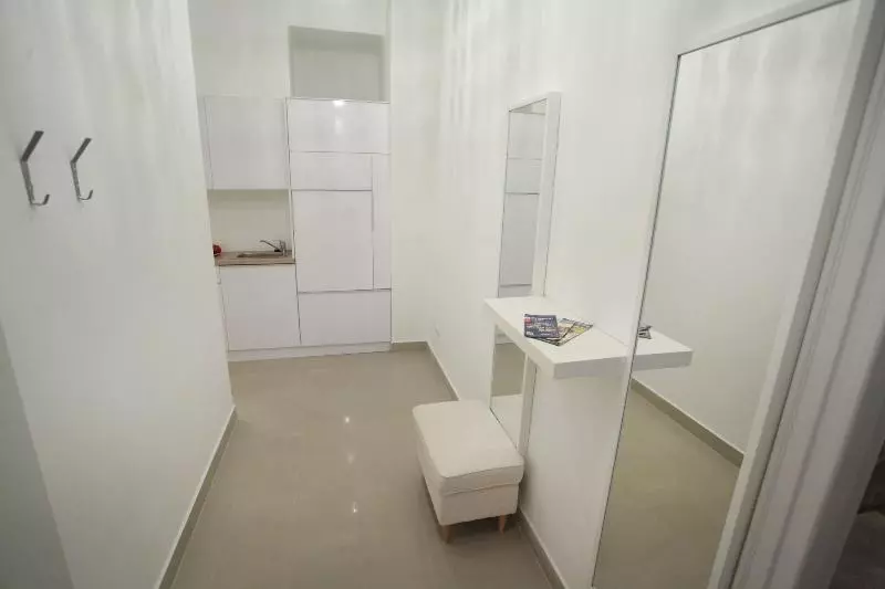 هتل Dfive Apartments Bathory