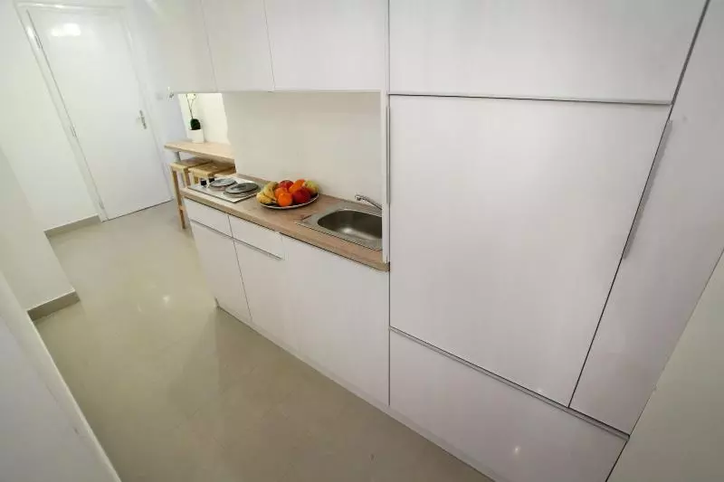 هتل Dfive Apartments Bathory