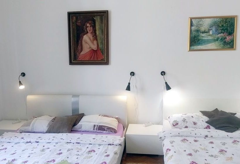 ホテル Donos Apartments