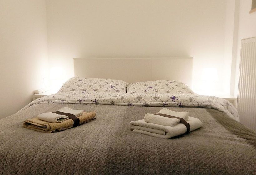 ホテル Donos Apartments