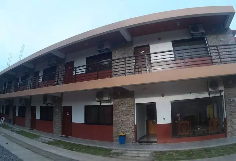 هتل Dreamland Residences