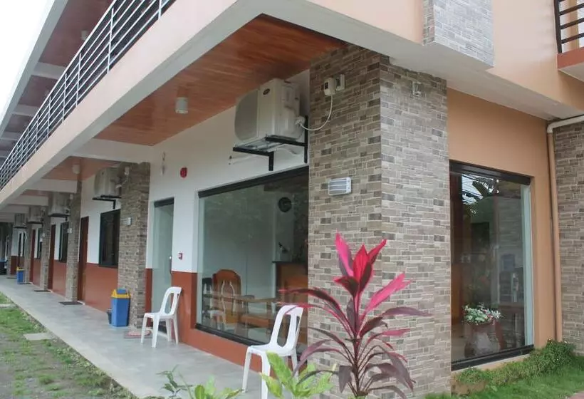 هتل Dreamland Residences