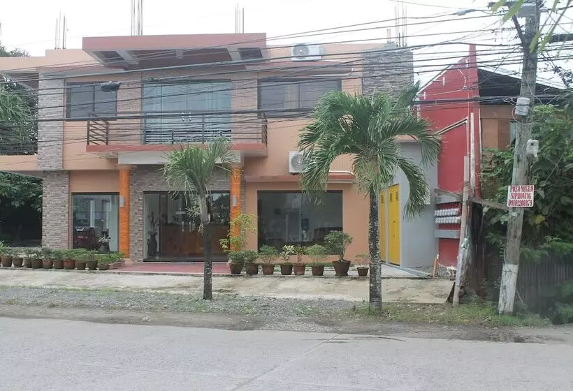 هتل Dreamland Residences