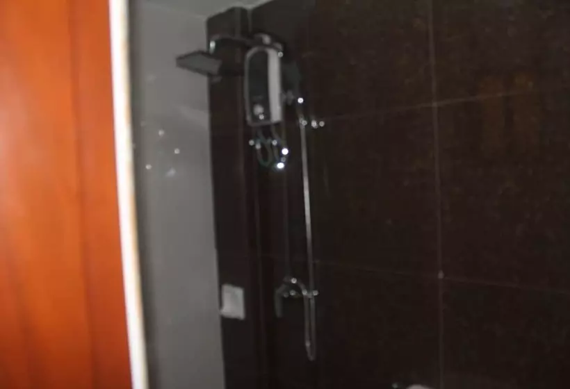 هتل Dreamland Residences