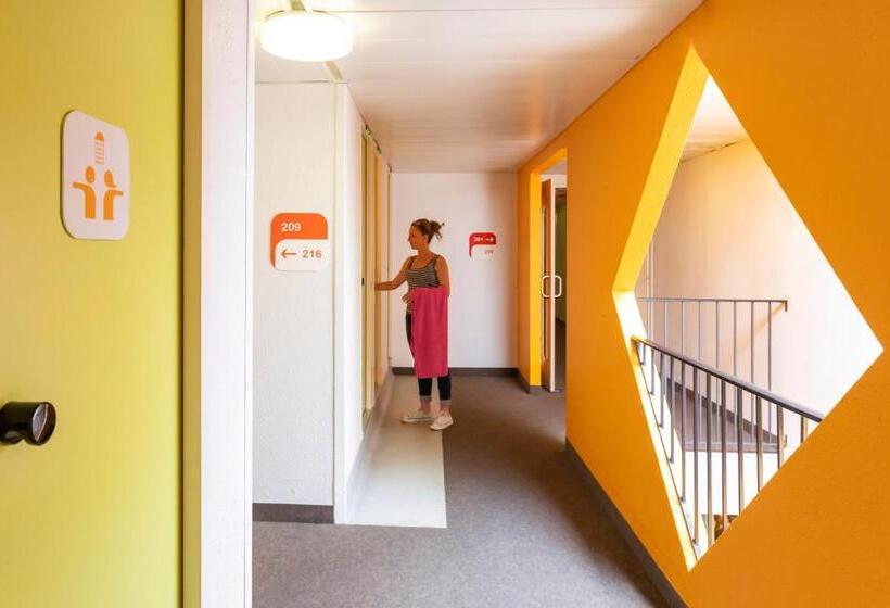 فندق F1 Tours Nord