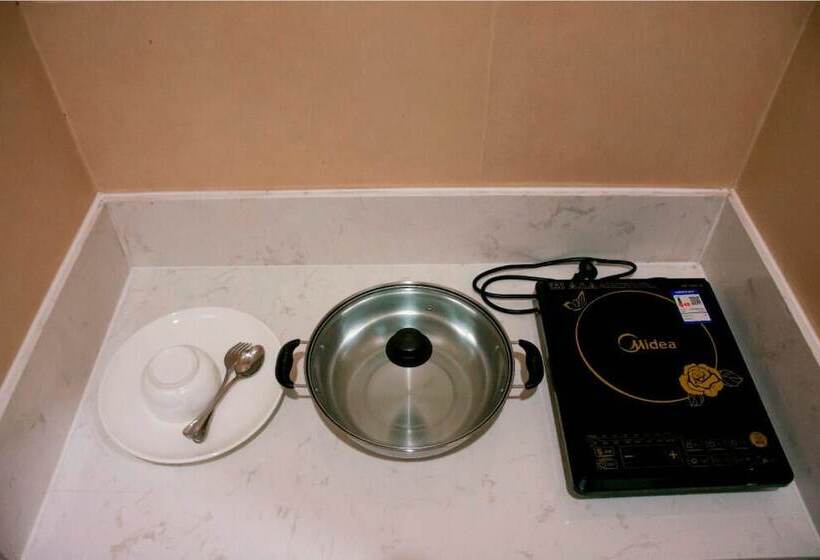 Отель Green Rose