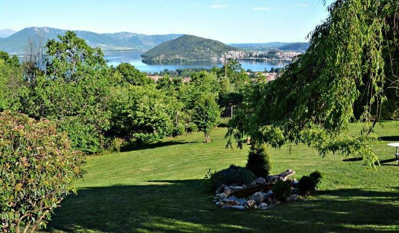 בית מלון כפרי Guesthouse Vissinokipos Biker Friendly Motorrad