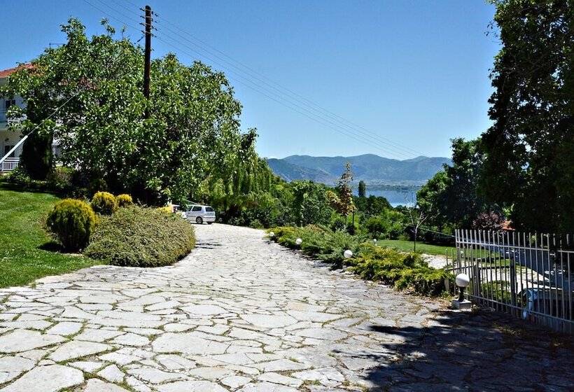 בית מלון כפרי Guesthouse Vissinokipos Biker Friendly Motorrad