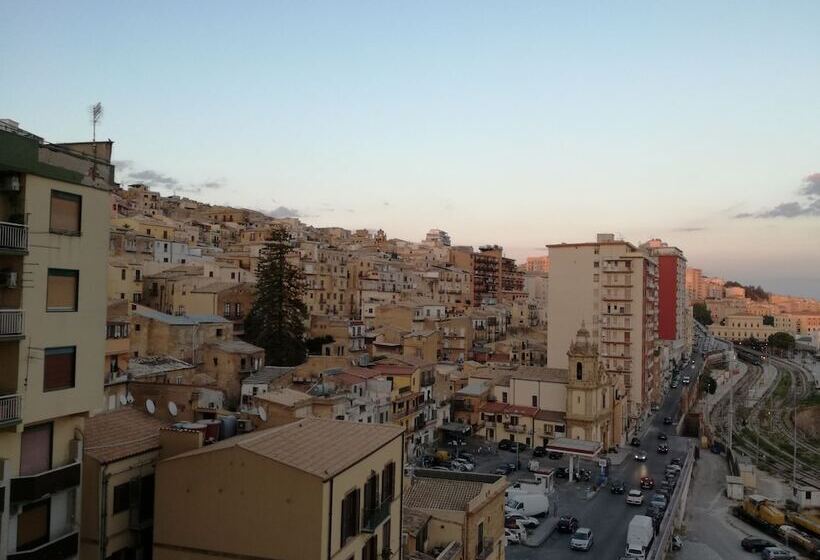 Отель L Alba Sui Templi