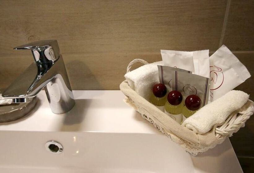 Отель L Alba Sui Templi