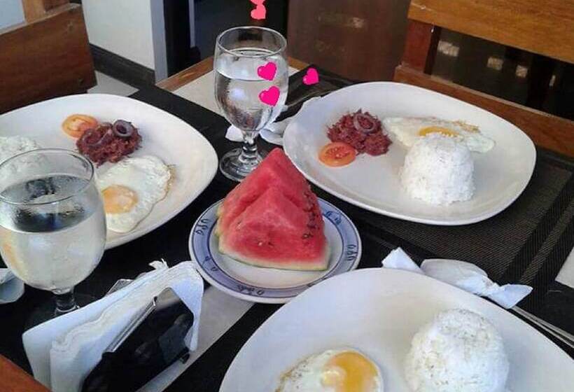 酒店 Lolo Panding Inn