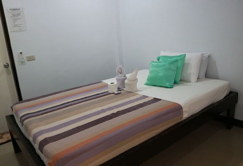 酒店 Lolo Panding Inn