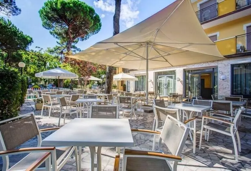 Hotel Majorca